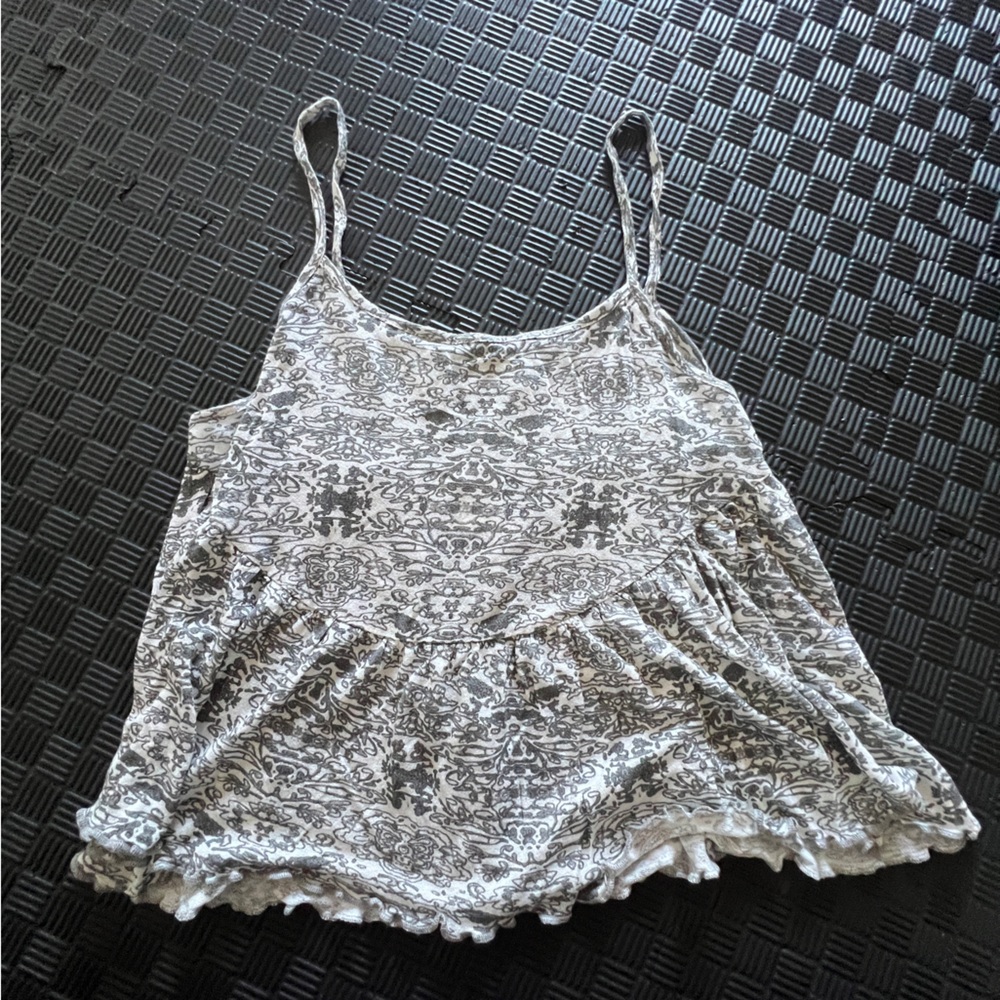 NWT Urban Outfitters Black Motif Cropped Tank Cami Fearne